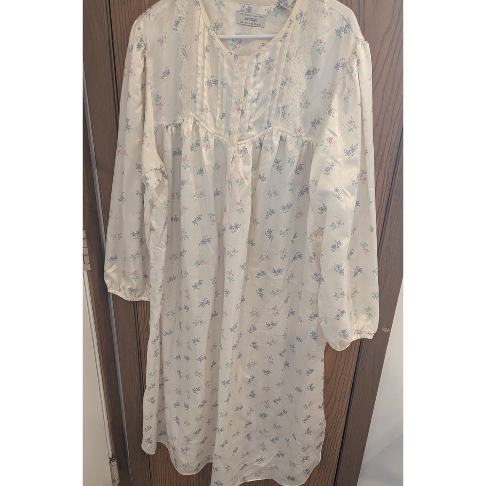 VTG Lord & Taylor Vintage Floral Satin Lace Nightgown Cream Pink Purple 3X